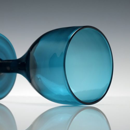 SIX GEORGIAN PEACOCK BLUE WINE GLASSES C1820 - ADDITIONAL PHOTO 6
