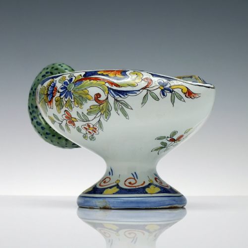 19TH CENTURY FRENCH ROUEN SAUCE BOAT C1880 - ADDITIONAL PHOTO 3