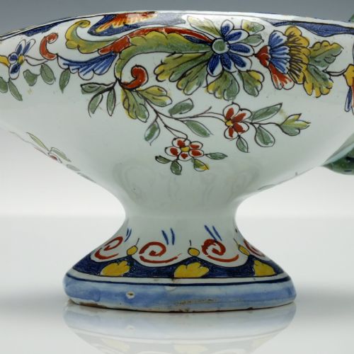 19TH CENTURY FRENCH ROUEN SAUCE BOAT C1880 - ADDITIONAL PHOTO 9