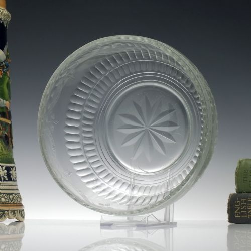 georgian engraved glass serving bowl c1830 - CATEGORY: ANTIQUE GLASS - DATED 1800