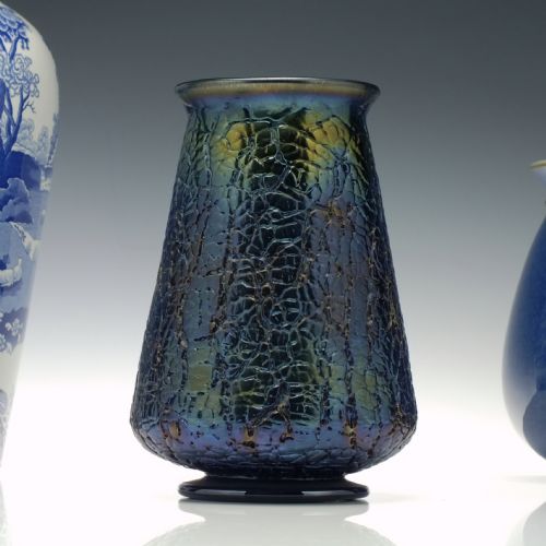 victorian thomas webb iridescent brian glass vase c1880 - CATEGORY: ANTIQUE GLASS - DATED 1880