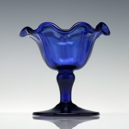 RARE 18TH CENTURY BLUE SWEETMEAT GLASS WITH CRIMPED BOWL C1760 - ADDITIONAL PHOTO 1