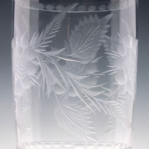 VICTORIAN ENGRAVED GLASS CELERY VASE C1850 - ADDITIONAL PHOTO 3
