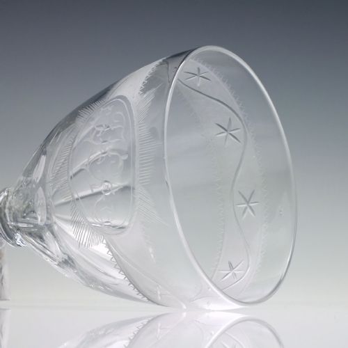 ENGRAVED 19TH CENTURY GLASS RUMMER WITH LEMON SQUEEZER FOOT C1800 - ADDITIONAL PHOTO 5