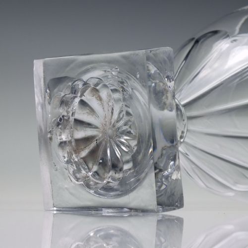 ENGRAVED 19TH CENTURY GLASS RUMMER WITH LEMON SQUEEZER FOOT C1800 - ADDITIONAL PHOTO 6