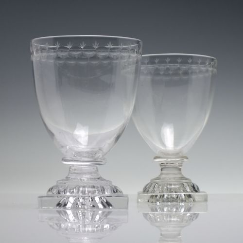 PAIR 19TH CENTURY ENGRAVED GLASS RUMMER WITH LEMON SQUEEZER FEET C1800 - ADDITIONAL PHOTO 11