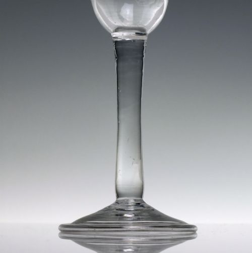 18TH CENTURY BUTTERFLY ENGRAVED PLAIN STEM WINE GLASS C1740 - ADDITIONAL PHOTO 7