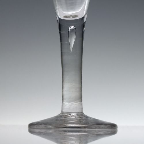 18TH CENTURY DRAWN TRUMPET WINE GLASS WITH AIR TEAR C1750 - ADDITIONAL PHOTO 3
