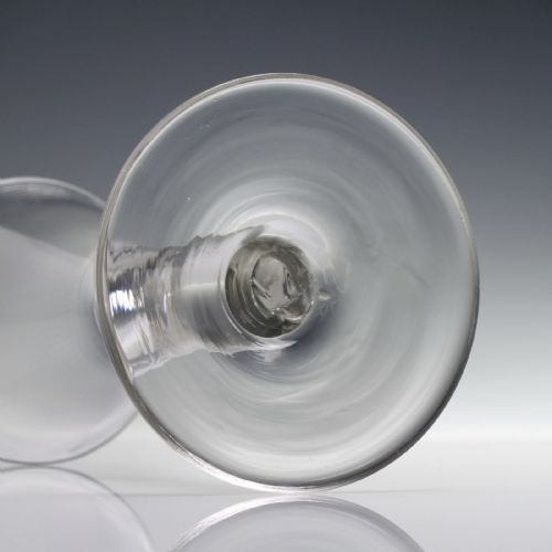 18TH CENTURY DRAWN TRUMPET WINE GLASS WITH AIR TEAR C1750 - ADDITIONAL PHOTO 5