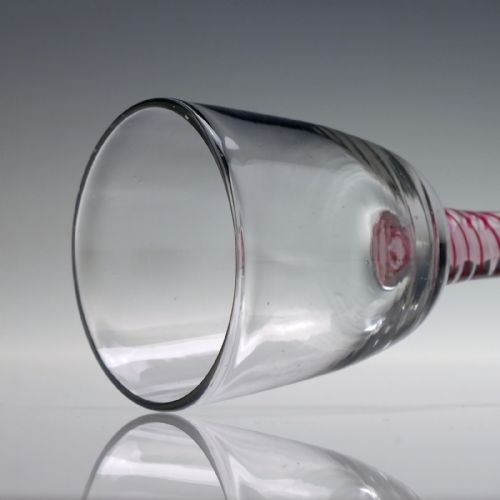 18TH CENTURY DUTCH COLOUR TWIST WINE GLASS C1760 - ADDITIONAL PHOTO 5