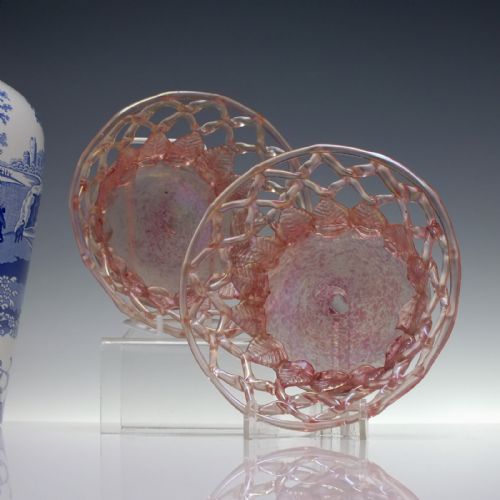 PAIR ITALIAN MURANO OPENWORK IRIDESCENT GLASS BOWLS C1900 - ADDITIONAL PHOTO 2