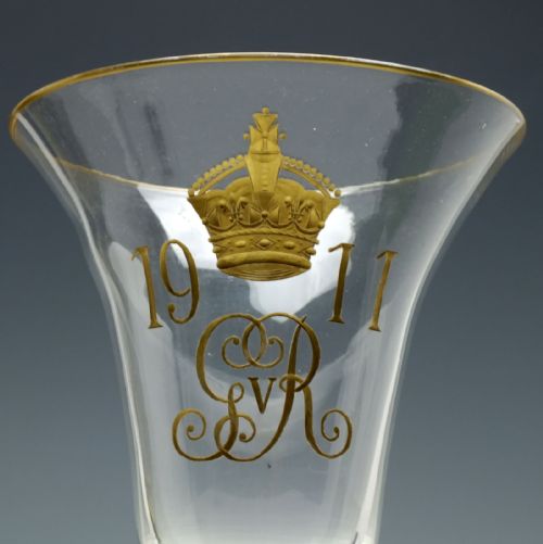 LARGE GEORGE V CORONATION GLASS COIN GOBLET C1911 - ADDITIONAL PHOTO 1