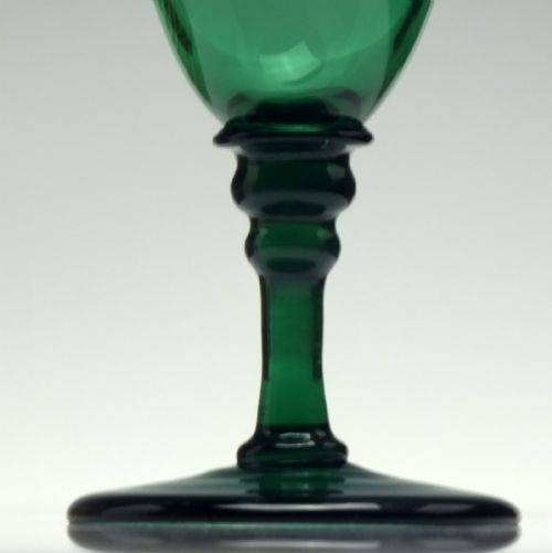 ANTIQUE 19TH CENTURY REGENCY BRISTOL GREEN WINE GLASS C1820 - ADDITIONAL PHOTO 2