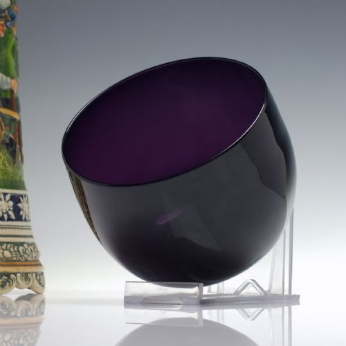 19TH CENTURY AMETHYST GLASS FINGER BOWL C1830 - ADDITIONAL PHOTO 1