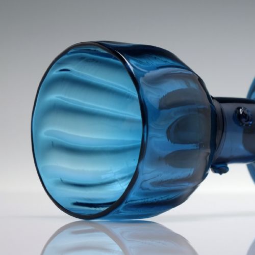 PEACOCK BLUE WINE GLASS WITH RIBBED BOWL AND HOLLOW STEM C1820 - ADDITIONAL PHOTO 6