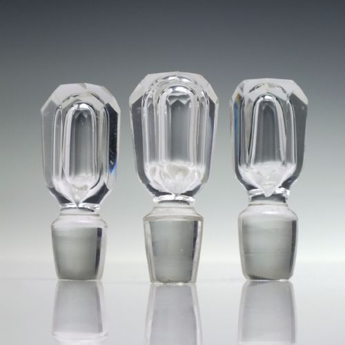 RARE SET OF THREE GERMAN GILDED LIQUEUR GLASS DECANTERS C1880 - ADDITIONAL PHOTO 7
