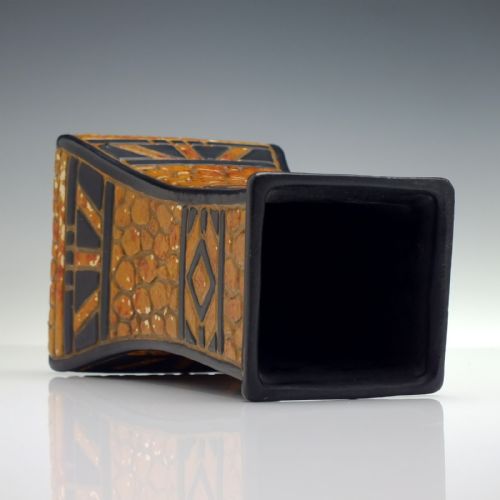 ENGLISH ART DECO PEBBLE POTTERY GARNITURE C193233 - ADDITIONAL PHOTO 5