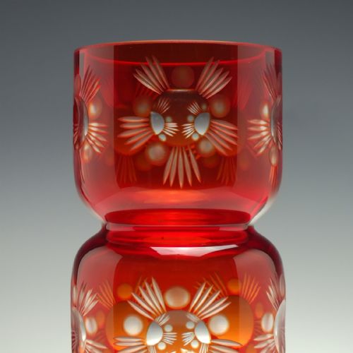 VICTORIAN ENGRAVED CRANBERRY HYACINTH GLASS VASE C1880 - ADDITIONAL PHOTO 2