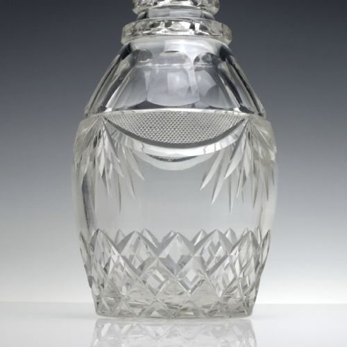LARGE MAGNUM SIZED EDWARDIAN CUT GLASS DECANTER C1910 - ADDITIONAL PHOTO 3