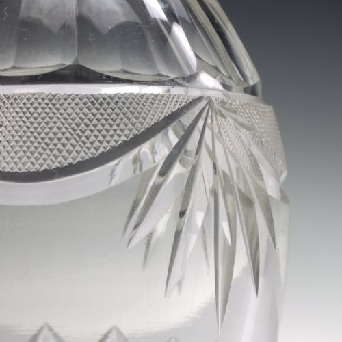 LARGE MAGNUM SIZED EDWARDIAN CUT GLASS DECANTER C1910 - ADDITIONAL PHOTO 4