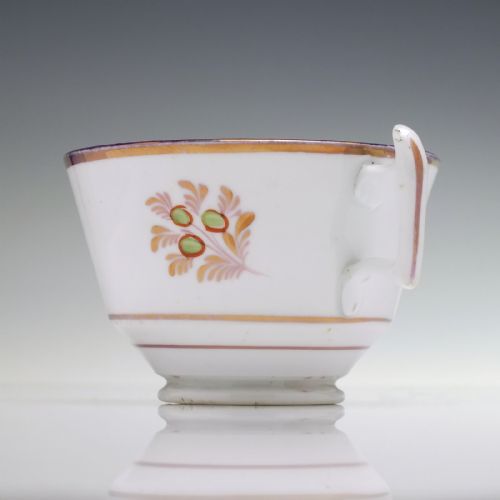 SIX EARLY 19TH CENTURY LONDON STYLE TEA CUPS SAUCERS C1830 - ADDITIONAL PHOTO 6