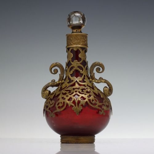 19TH CENTURY FRENCH GLASS PERFUME BOTTLE C1880 - ADDITIONAL PHOTO 1