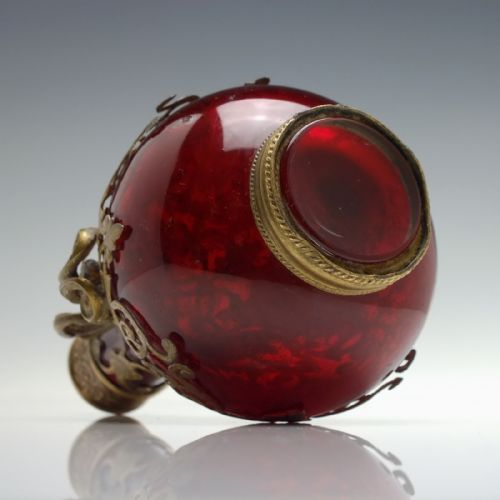 19TH CENTURY FRENCH GLASS PERFUME BOTTLE C1880 - ADDITIONAL PHOTO 8