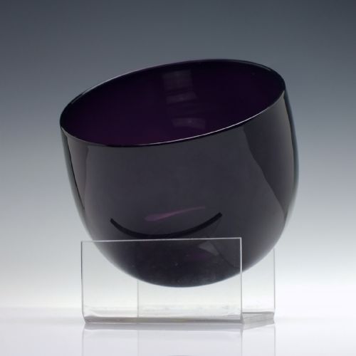 19TH CENTURY AMETHYST GLASS FINGER BOWL C1830 - ADDITIONAL PHOTO 3