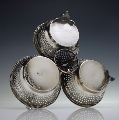 THREE VICTORIAN ENGRAVED DECANTERS IN SOLID SILVER FRAME 1872 - ADDITIONAL PHOTO 12