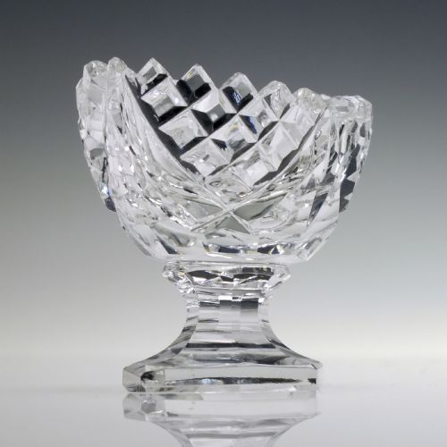 SET OF FOUR VICTORIAN CUT GLASS TABLE SALTS C1880 - ADDITIONAL PHOTO 3