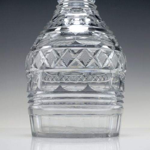 PAIR OF LARGE GEORGIAN BROADBASED TAPER CUT GLASS DECANTER C1815 - ADDITIONAL PHOTO 4