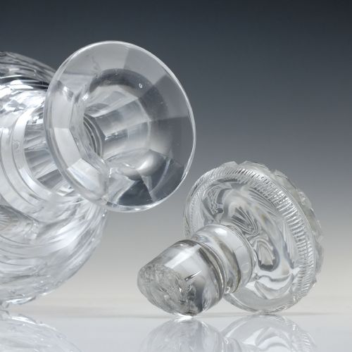 PAIR OF LARGE GEORGIAN BROADBASED TAPER CUT GLASS DECANTER C1815 - ADDITIONAL PHOTO 7