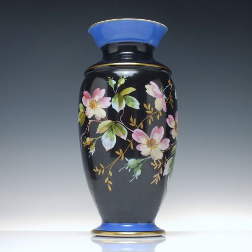 LARGE VICTORIAN HAND PAINTED WILD ROSE PORCELAIN VASE C1880 - ADDITIONAL PHOTO 1