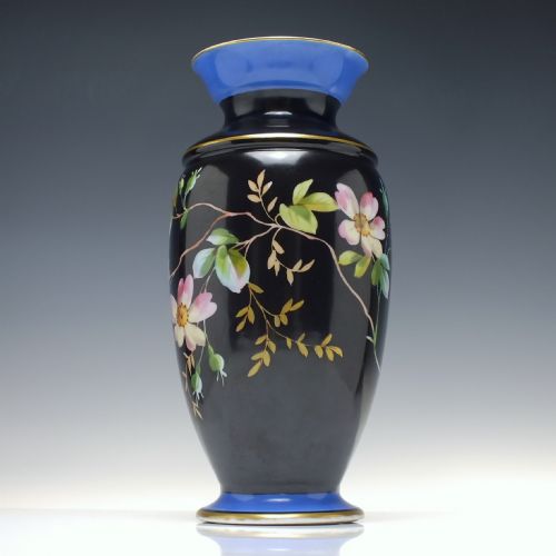 LARGE VICTORIAN HAND PAINTED WILD ROSE PORCELAIN VASE C1880 - ADDITIONAL PHOTO 5