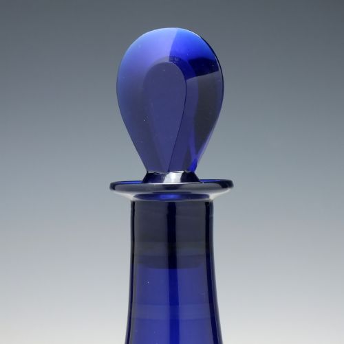LARGE BRISTOL BLUE GILDED RUM DECANTER C1800 - ADDITIONAL PHOTO 5
