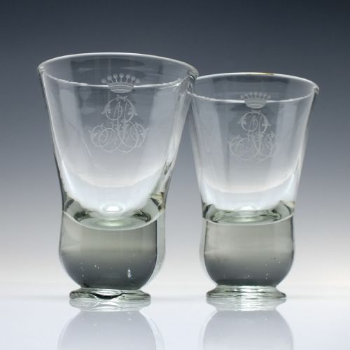 PAIR OF 19TH CENTURY ENGRAVED GERMAN GLASS ALE BEAKERS C1870 - ADDITIONAL PHOTO 1