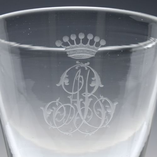 PAIR OF 19TH CENTURY ENGRAVED GERMAN GLASS ALE BEAKERS C1870 - ADDITIONAL PHOTO 4