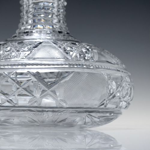 19TH CENTURY BACCARAT GLASS WINE CARAFE C1890 - ADDITIONAL PHOTO 2