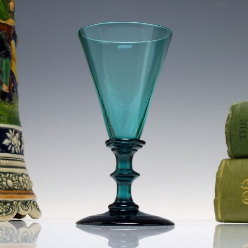 19th century light green wine glass c1820 - CATEGORY: ANTIQUE GLASS - DATED GEORGIAN