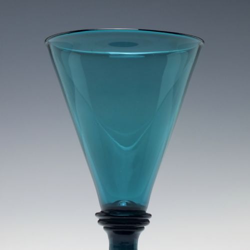 ANTIQUE 19TH CENTURY PEACOCK BLUE WINE GLASS C1820 - ADDITIONAL PHOTO 2