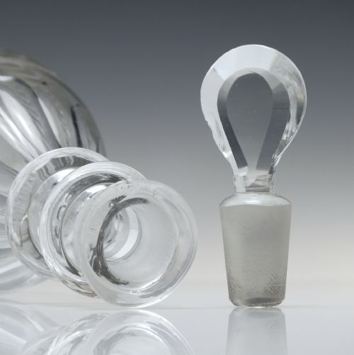 PAIR 18TH CENTURY ENGRAVED TAPER GLASS DECANTERS C1780 - ADDITIONAL PHOTO 7