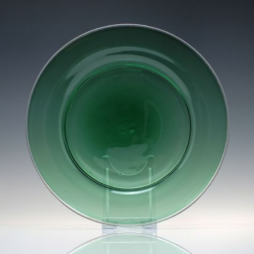 SIX ANTIQUE ITALIAN SALVIATI GREEN GLASS PLATES C1900 - ADDITIONAL PHOTO 4