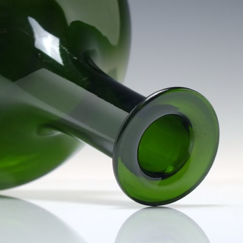 GEORGIAN BRISTOL GREEN GLASS MELL DECANTER C1830 - ADDITIONAL PHOTO 3