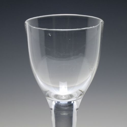 18TH CENTURY GEORGIAN PLAIN STEM WINE GLASS C1740 - ADDITIONAL PHOTO 2