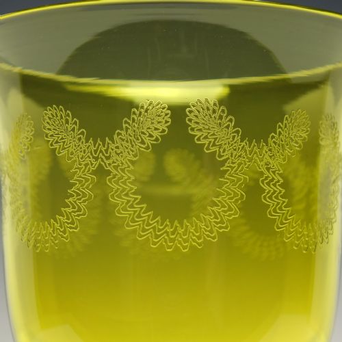 RARE SET OF SIX EDWARDIAN ENGRAVED YELLOW WINE GLASSES C1910 - ADDITIONAL PHOTO 5