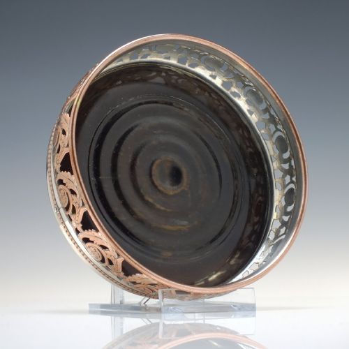 PAIR OF ARTS CRAFTS COPPER AND SILVER PLATED DECANTER STANDS OR COASTERS C1880 - ADDITIONAL PHOTO 3