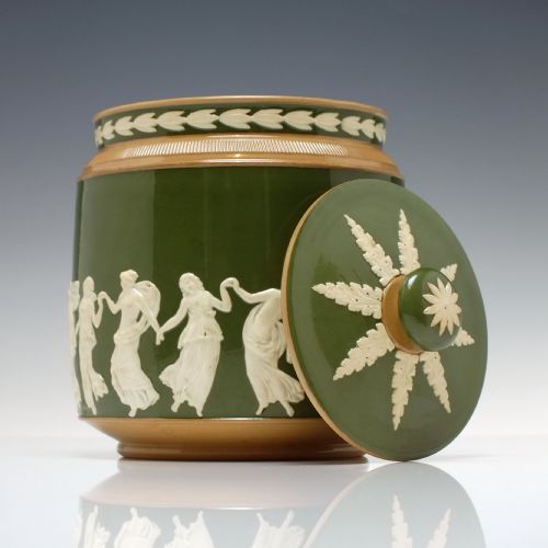VICTORIAN COPLAND SPODE GREEN JASPERWARE BISCUIT BARREL C1895 - ADDITIONAL PHOTO 3
