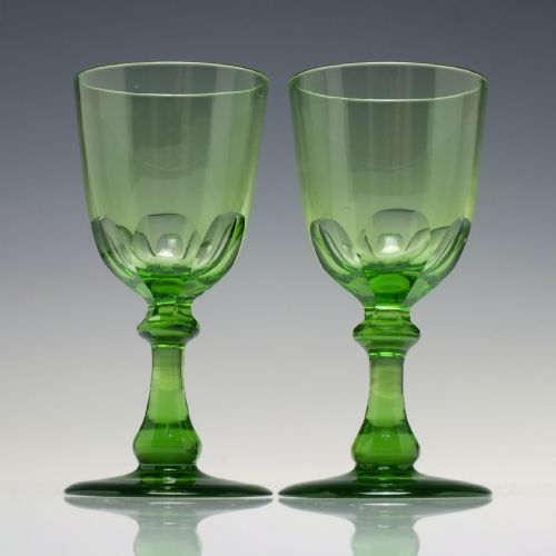 PAIR ANTIQUE 19TH CENTURY APPLE GREEN WINE GLASSES C1850 - ADDITIONAL PHOTO 1