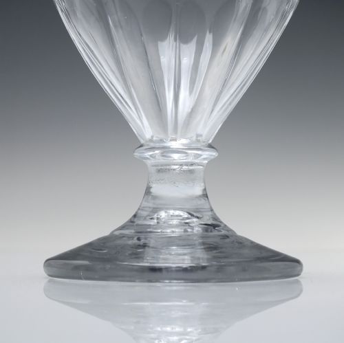ANTIQUE ENGRAVED PETAL MOULDED GLASS RUMMER C1820 - ADDITIONAL PHOTO 3