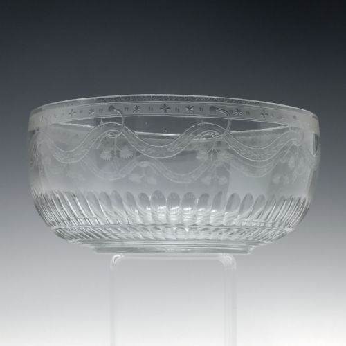 georgian engraved glass serving bowl c1830 - CATEGORY: ANTIQUE GLASS - DATED GEORGIAN
